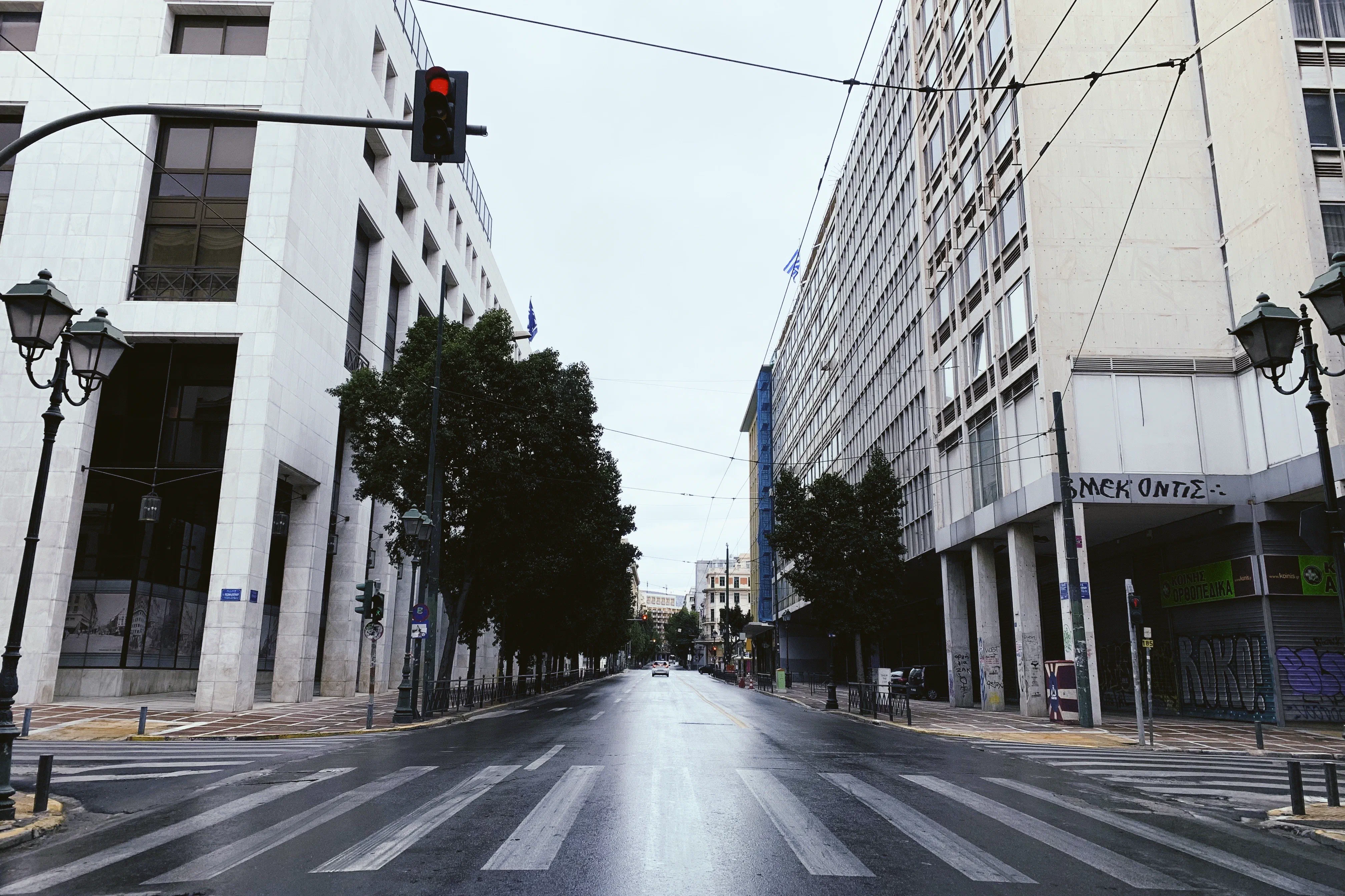 Lockdown in Athens - Stadiou Str